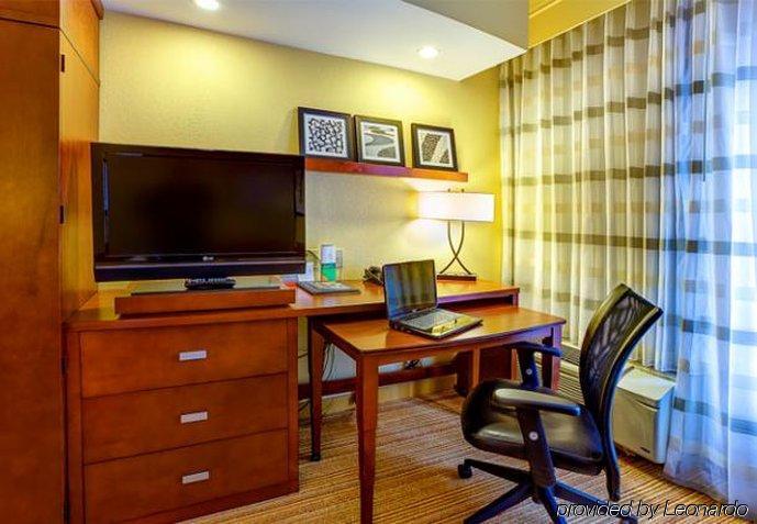 Courtyard By Marriott Mcallen Hotel Bagian luar foto